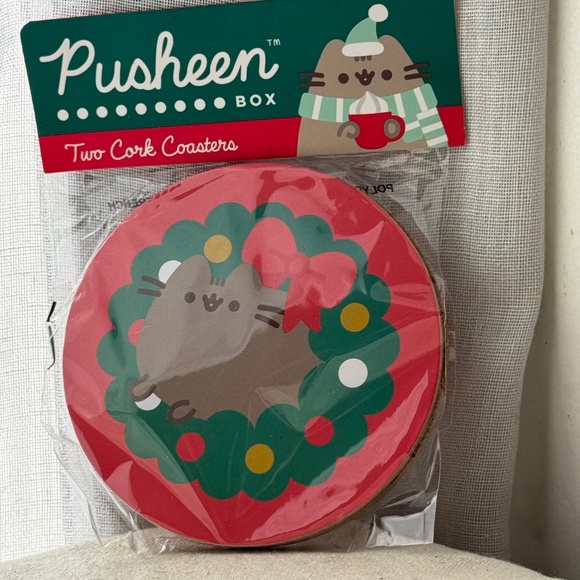 Pusheen Coasters (Christmas Theme) - Picture 1 of 4